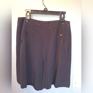InWear, Dark grey, shorts/skirt, double breasted, front button closure